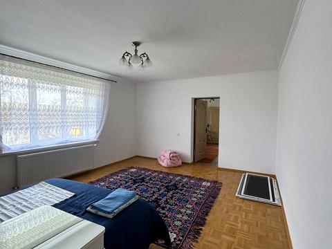 будинок за адресою Центральна, 98