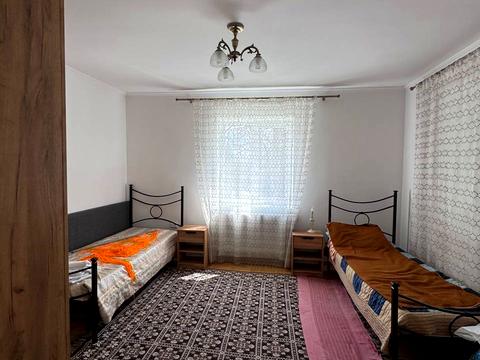 будинок за адресою Центральна, 98