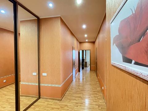 квартира за адресою Євгена Коновальця вул. (Щорса), 32-Б