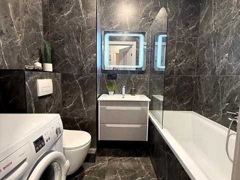 квартира за адресою Святошинська вул., 52