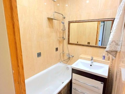 квартира за адресою Симиренка вул., 5
