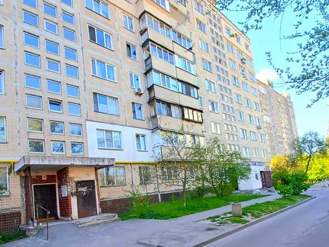 квартира за адресою Симиренка вул., 5