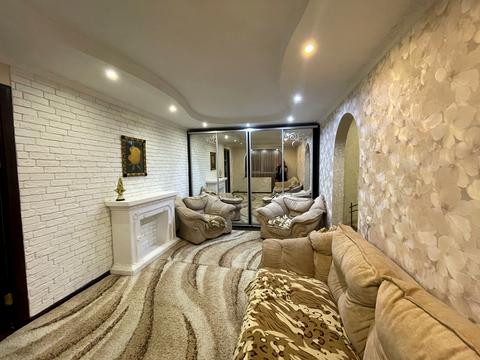 квартира по адресу Космонавтов ул., 96
