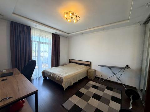 квартира за адресою Залізнична вул., 49