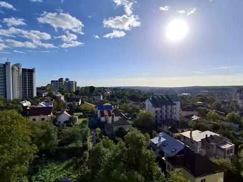 квартира за адресою Олекси Довбуша вул., 8б