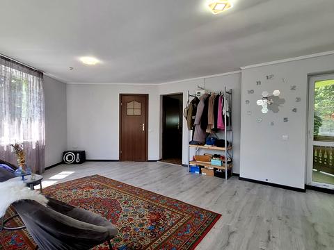 комерційна за адресою Дрогобицька вул., 85