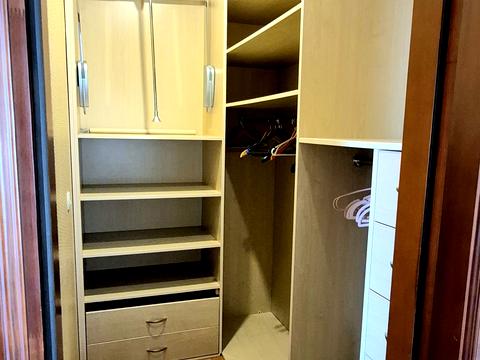 квартира за адресою Анни Ахматової вул., 48