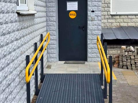 квартира за адресою Анни Ахматової вул., 48