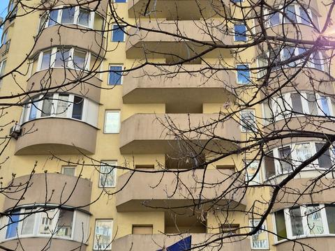 квартира за адресою Анни Ахматової вул., 48