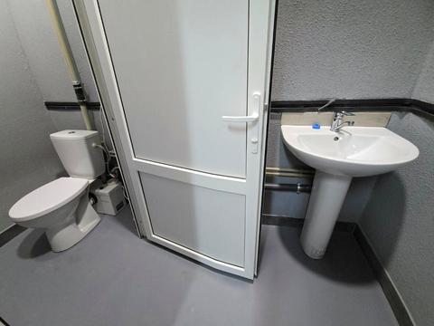 квартира за адресою Анни Ахматової вул., 48