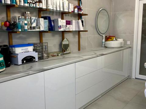 комерційна за адресою Галицька вул., 59