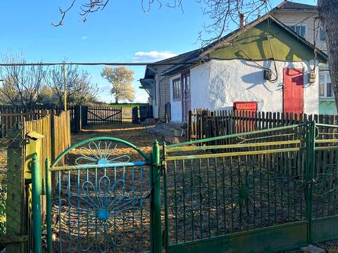 дом по адресу Центральна, 50