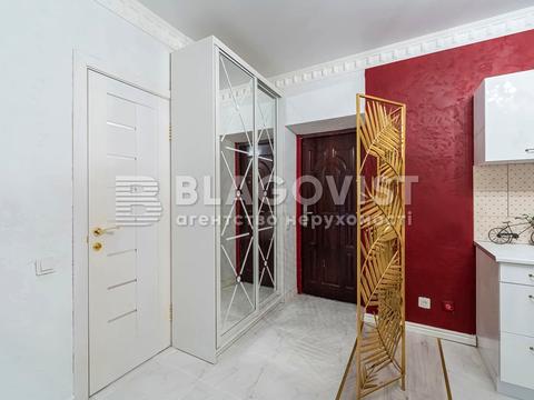 квартира за адресою Київ, Макіївська вул., 10-А