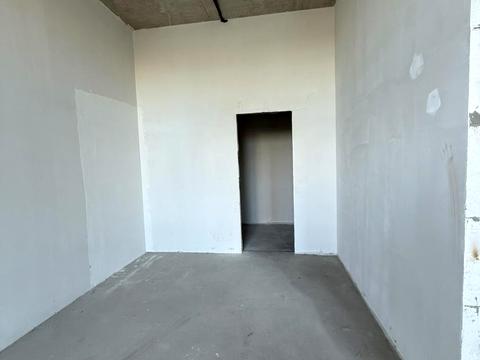 комерційна за адресою Краснова вул., 3а