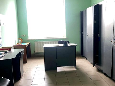 коммерческая по адресу Шептицкого пл., 5