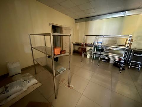 коммерческая по адресу Петлюры бульв., 1