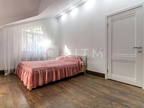 квартира за адресою Михайла Павлика вул., 16