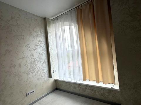 комерційна за адресою Подільська вул., 58