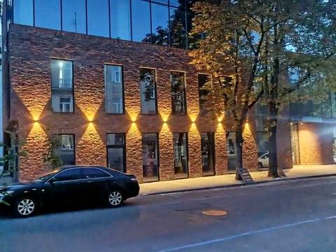 коммерческая по адресу Химическая ул., 4