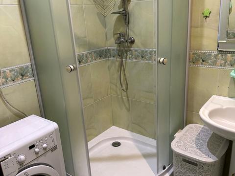 квартира за адресою Яни Червоної вул., 9а