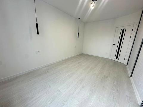 квартира за адресою Хіміків вул., 28, к.7-14