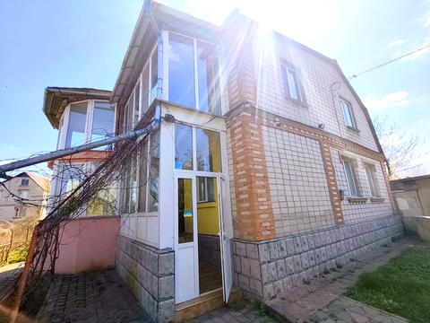 будинок за адресою Деснянська