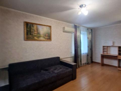 квартира за адресою Богдана Хмельницького вул., 9