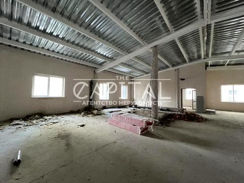 комерційна за адресою Бориса Гмирі вул., 16