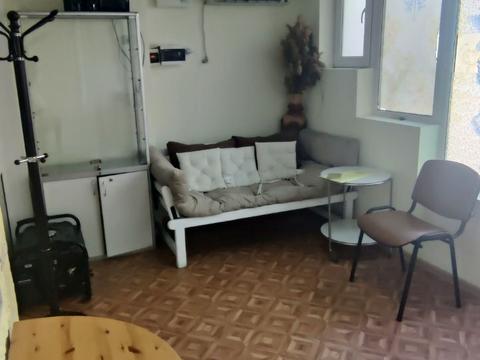 коммерческая по адресу вул. Лягіна, 10