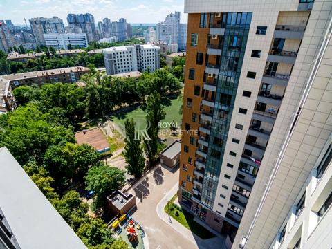 комерційна за адресою Джона Маккейна вул. (Івана Кудрі), 26