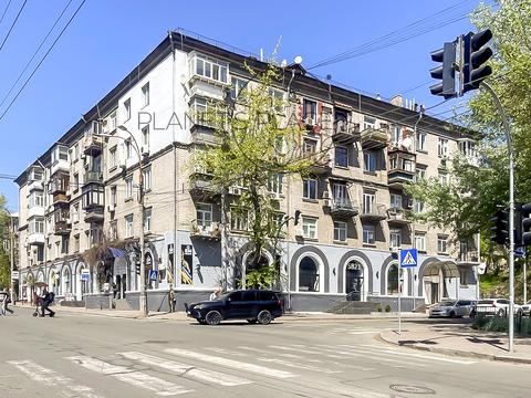 квартира за адресою Білоруська вул., 32