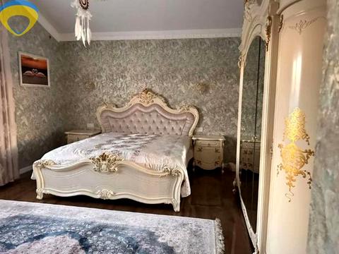 будинок за адресою Айвазовського вул.