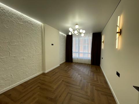 квартира за адресою Романа Левицького вул., (Будинок 4)