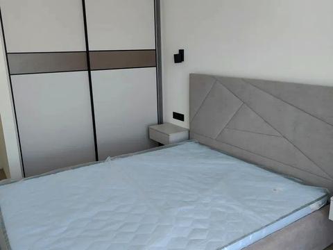 квартира за адресою Київ, Причальна вул., 10