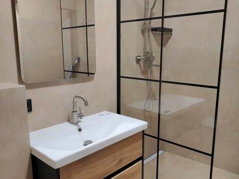 квартира за адресою Київ, Причальна вул., 10