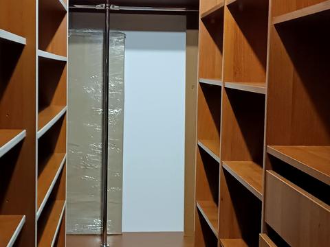 квартира за адресою Київ, Салютна вул., 1-Б