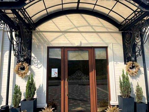 комерційна за адресою Карпатська, 5