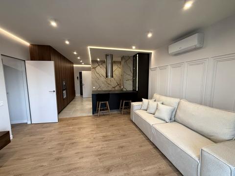 квартира по адресу Степана Бандеры ул., (Будинок 5)