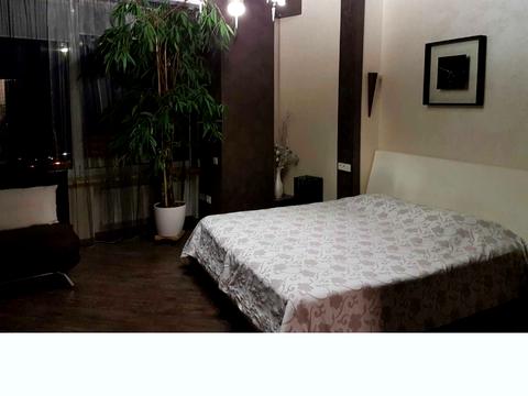 квартира за адресою Літературна вул., 1а