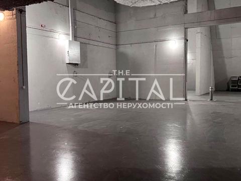 комерційна за адресою Золотоустівська вул., 34