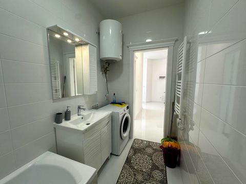квартира за адресою Івана Коршинського вул., 76