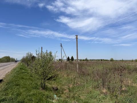 участок по адресу с. Чукаловка, 