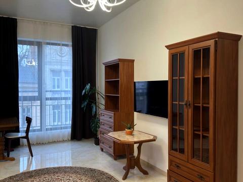 квартира за адресою Замарстинівська вул. (Калініна), 43