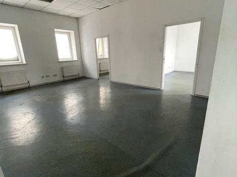 коммерческая по адресу Майдан Озерний ул. (Боброва), 3
