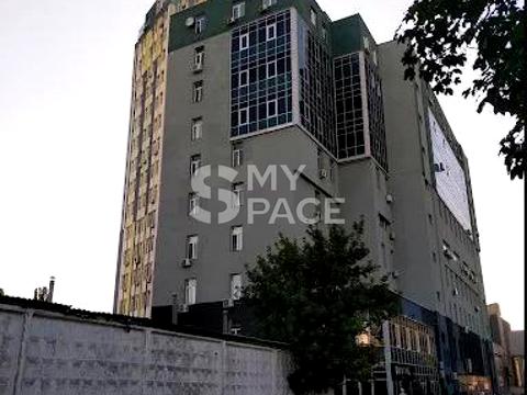 коммерческая по адресу Світлицького ул., 35