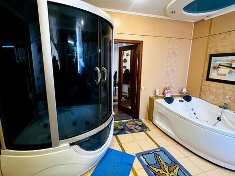 дом по адресу Василия Быкова ул. (Волгоградська)