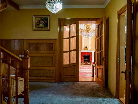 будинок за адресою Михайла Грушевського вул. (Карла Лібкнехта), 33