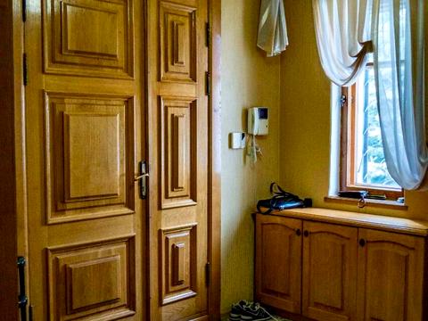будинок за адресою Михайла Грушевського вул. (Карла Лібкнехта), 33
