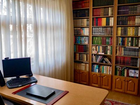будинок за адресою Михайла Грушевського вул. (Карла Лібкнехта), 33