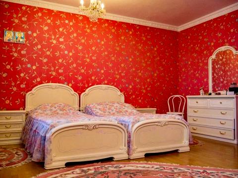 будинок за адресою Михайла Грушевського вул. (Карла Лібкнехта), 33